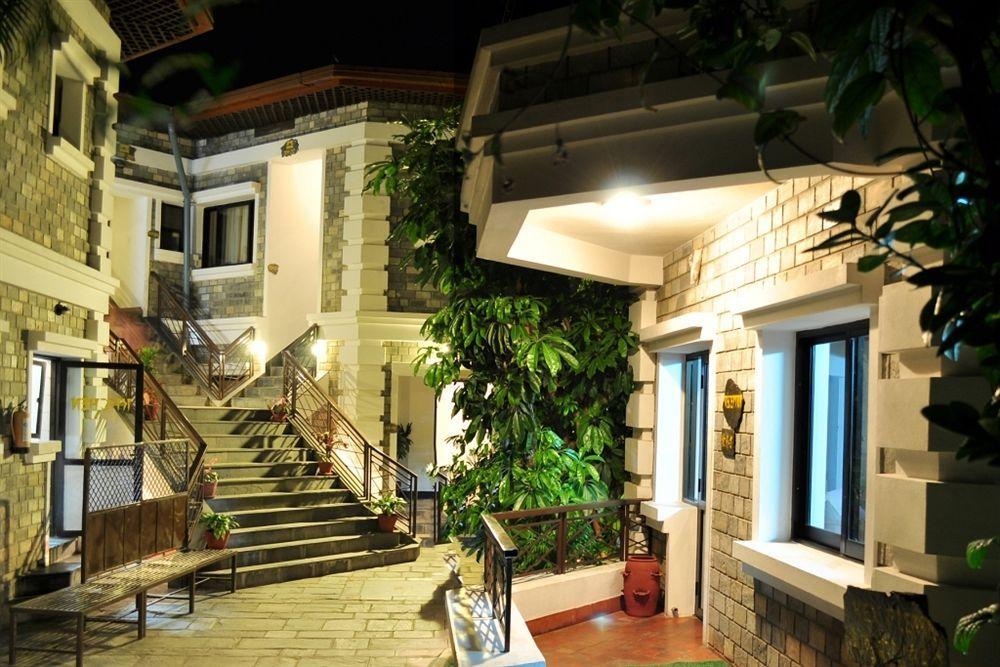 Trek-O-Tel Hotel Pokhara Kültér fotó