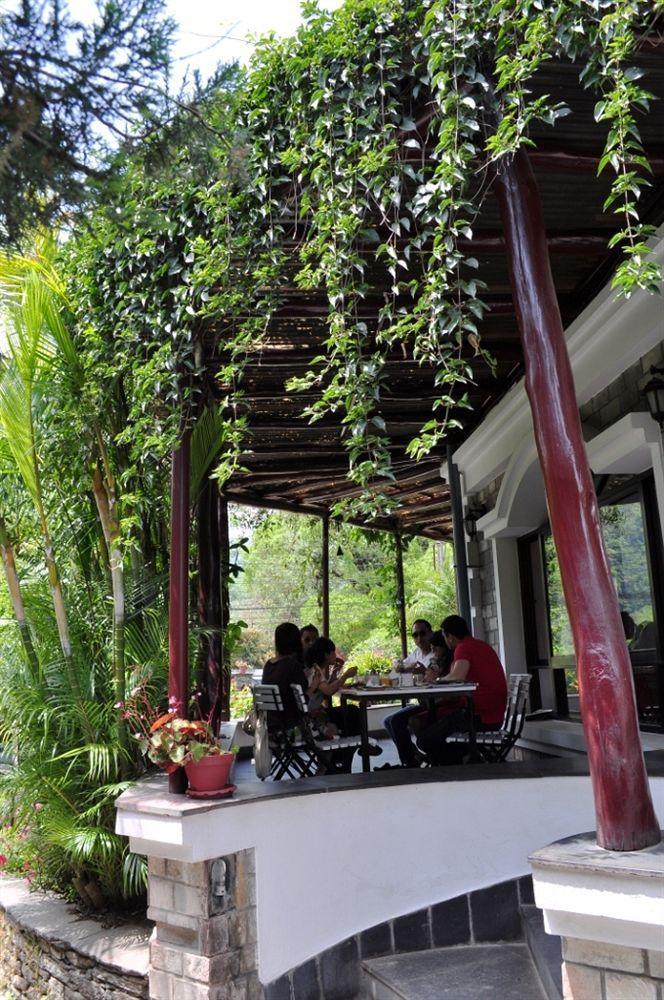 Trek-O-Tel Hotel Pokhara Kültér fotó