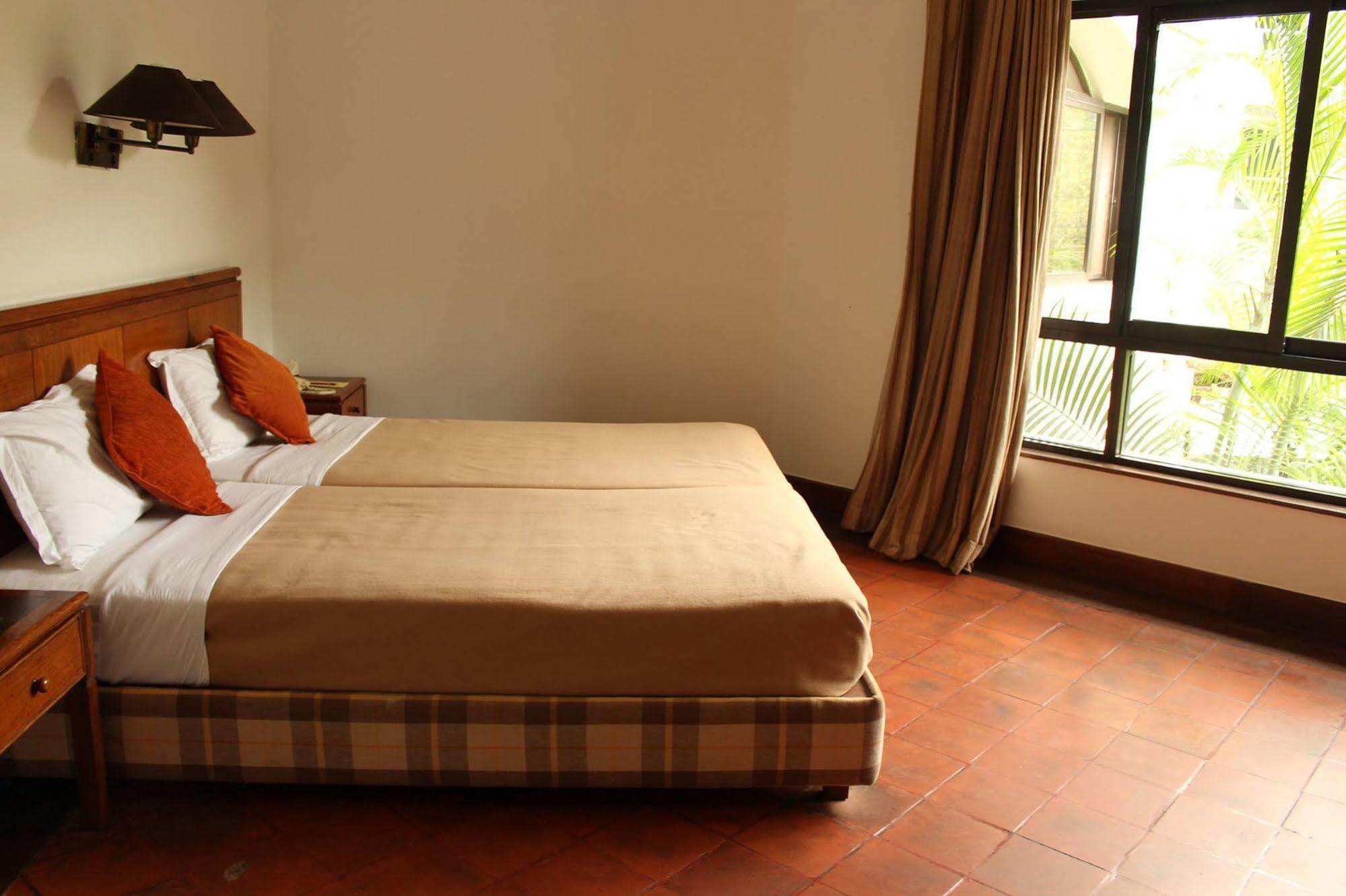 Trek-O-Tel Hotel Pokhara Kültér fotó