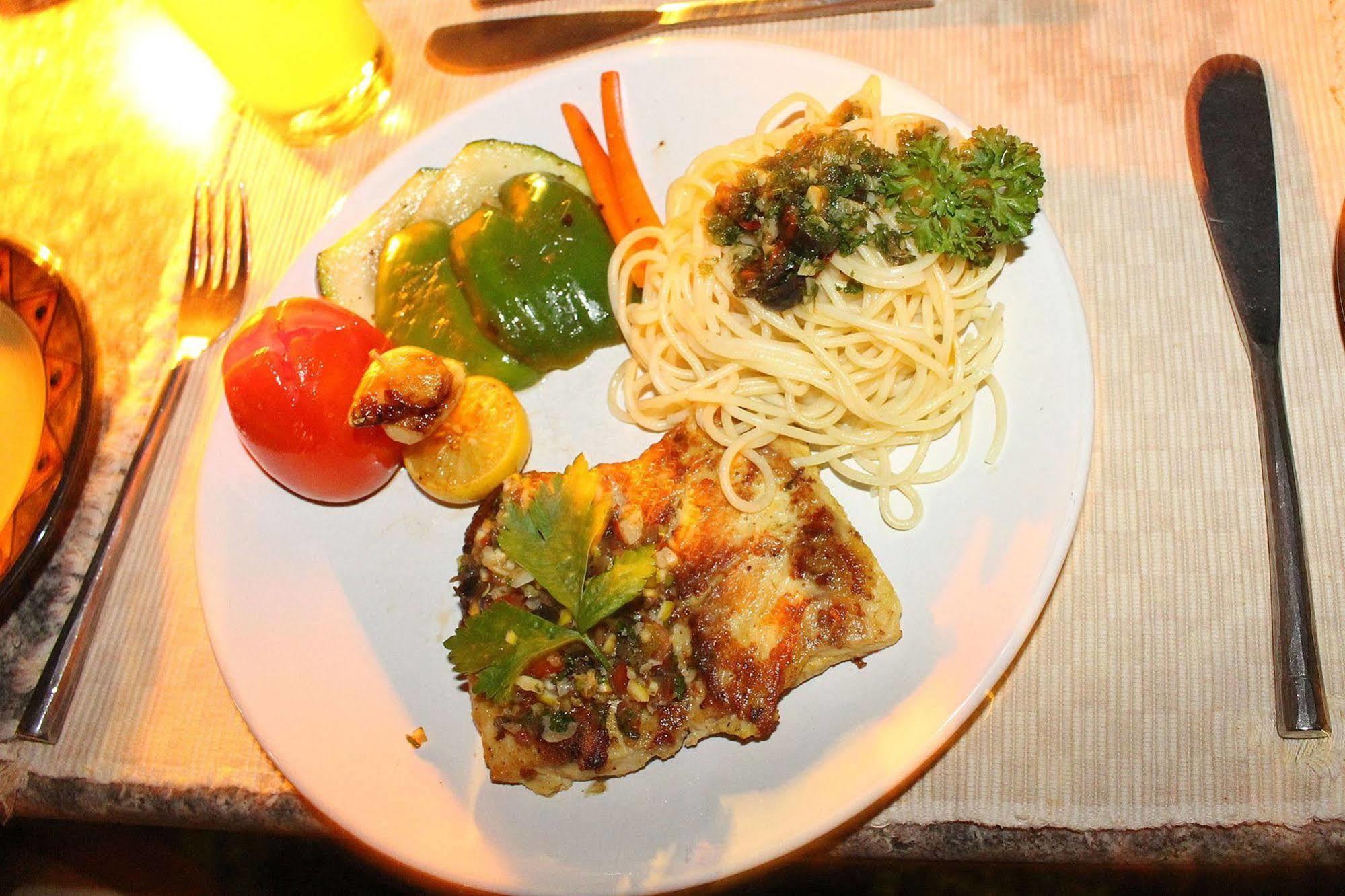 Trek-O-Tel Hotel Pokhara Kültér fotó